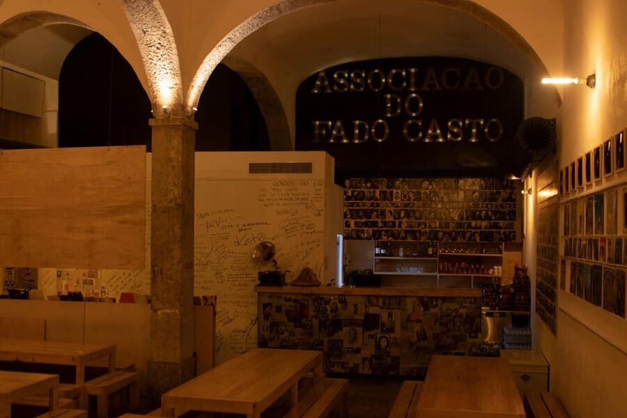 Lisbon: Tapas & Drinks with Fado Live Performance - Should You Book This Lisbon Fado and Tapas Night?