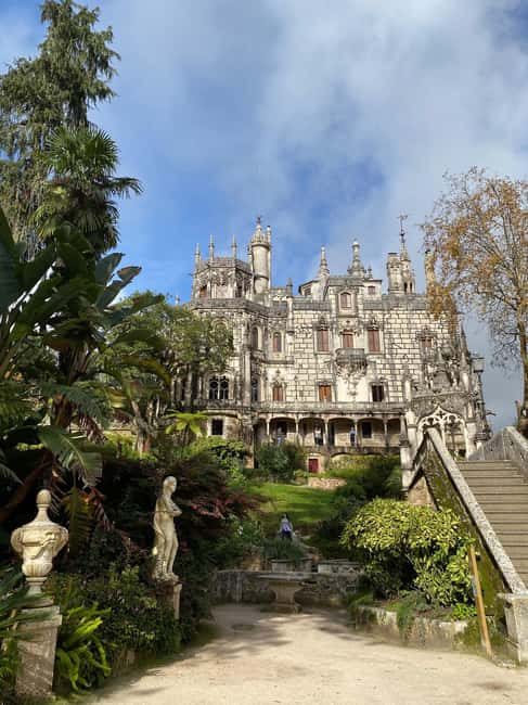 Lisbon to: Sintra, Pena & Regaleira guided 8pax group tour - Quinta da Regaleira: Symbolic Grounds and Guided Timing