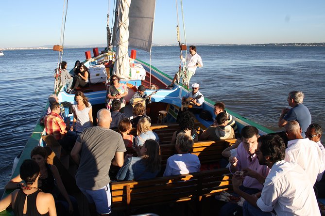 Lisbon Traditional Boats - Guided Sightseeing Cruise - Price and value for a 1 hour 45 minute Tagus sightseeing ride