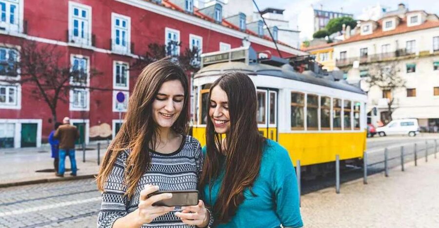 Lisbon: Tram 28 Entry Ticket & Audio Guide with 24-Hour Pass - Your smartphone audio guide: what to do so it works when it matters