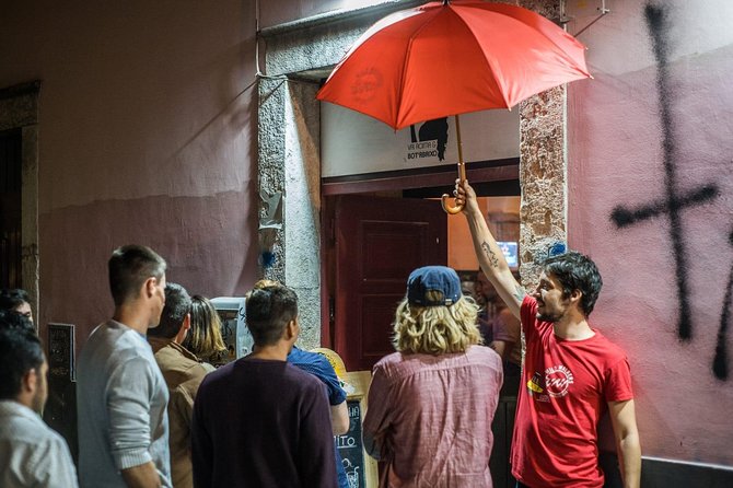 Lisbon Wild Pub Crawl - The VIP club finish: how to handle bouncers and lines