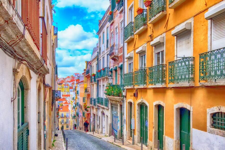 Lisbon with Tukxi: From East to West Private Tour by Tuk Tuk - Who this tour suits best, and who should rethink it