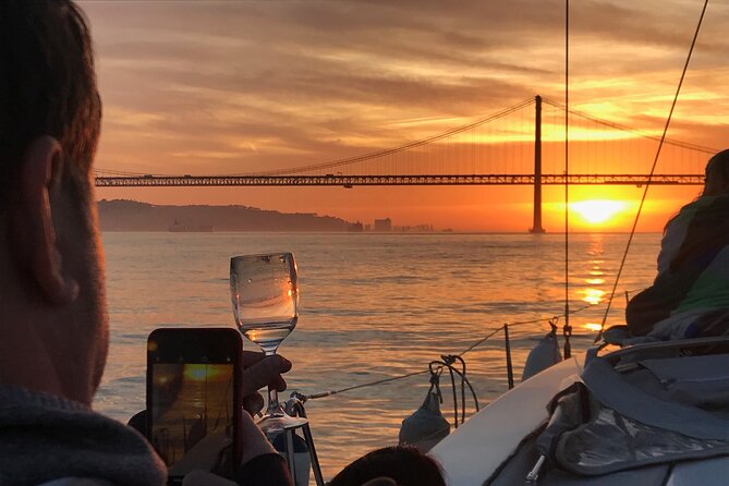 LUXURY Catamaran Sunset and Wine cruise - Key Things That Make This Cruise Worth Your Evening