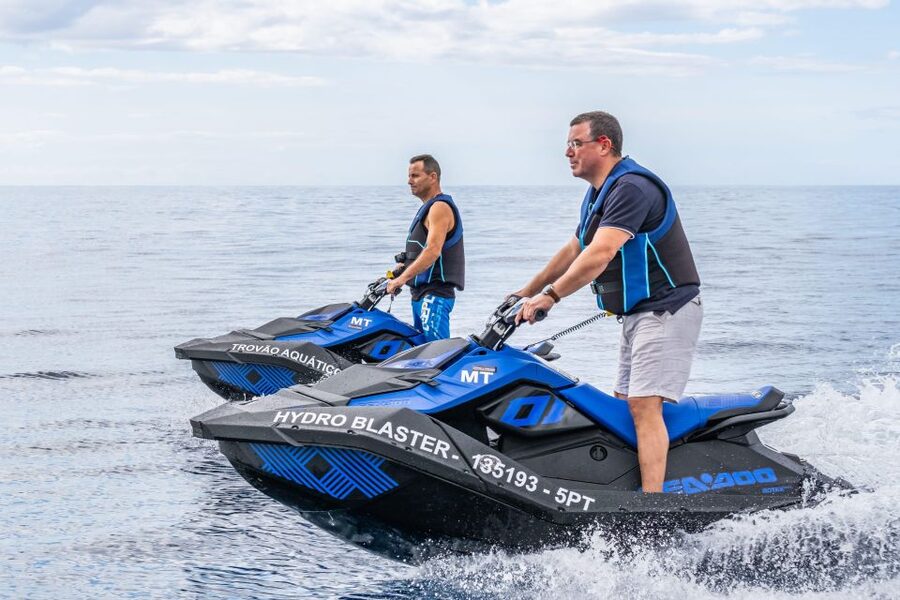 Madeira: Calheta Jet Ski Rental - Licence vs No Licence: What Changes on the Water