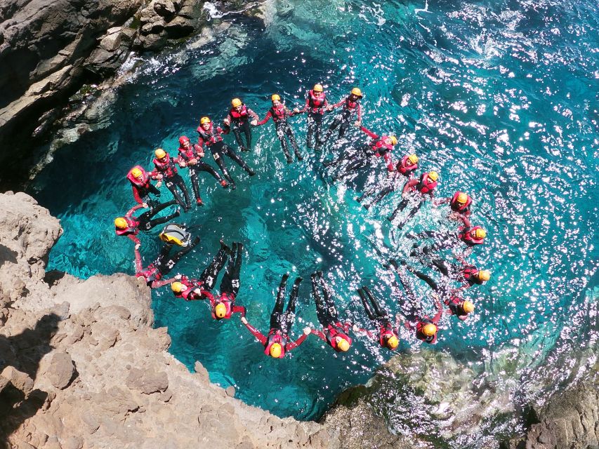Madeira: Coasteering Tour - Optional jumps from 1 to 15 meters, chosen at your comfort level