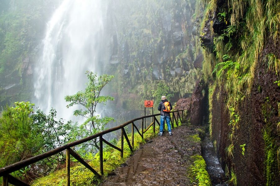 Madeira: Enjoy a Guided Levada Walk in the Rabaçal Valley - Timing and the eight-hour pacing, including breaks you can plan around