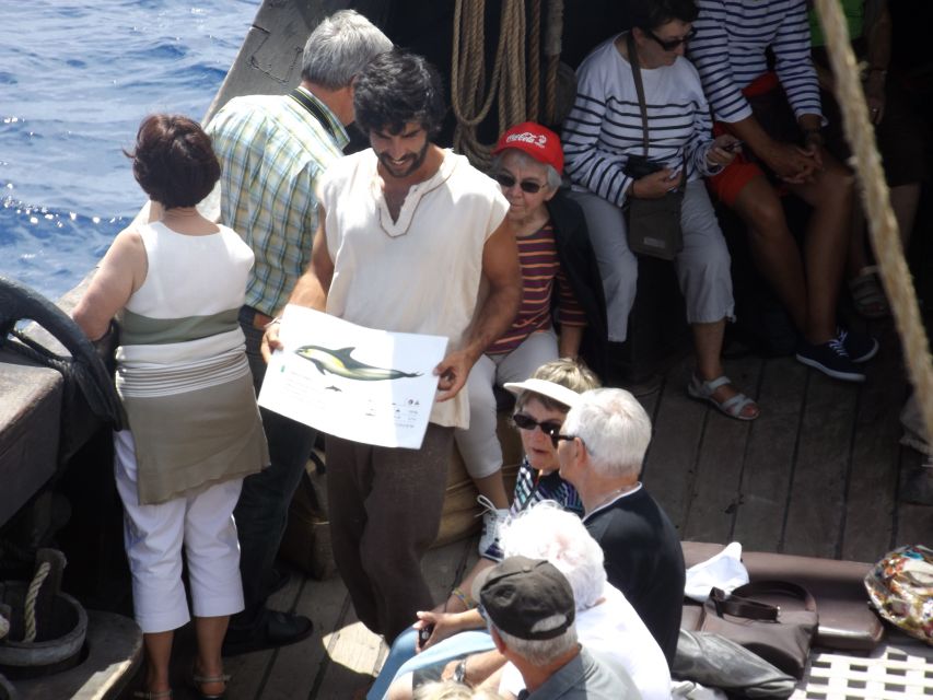 Madeira: Flag Ship Tour aboard Santa Maria de Colombo - Madeira wine and honey cake: the tasting that feels like part of the day