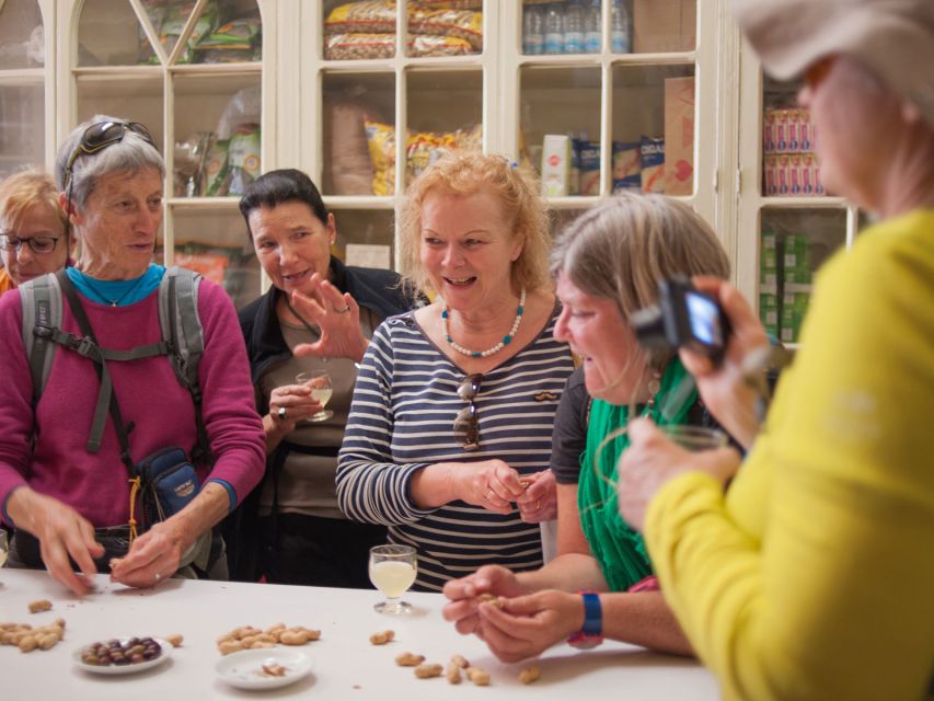 Madeira: Food and Wine Walking Tour in Funchal - Starting in Funchal: Meet at H&M and Get Oriented Fast