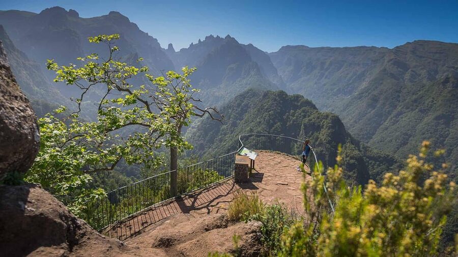 Madeira Funchal:East Tour Pico Arieiro & Santana&Laurissilva - Machico and Pico do Facho: The Sea Balcony Above the Old Capital