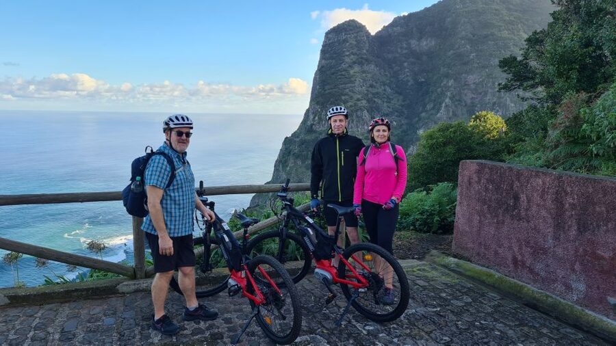 Madeira: Guided E-bike Tour of the North Coast - The tunnel and the Santana shift: arriving at Arco de São Jorge