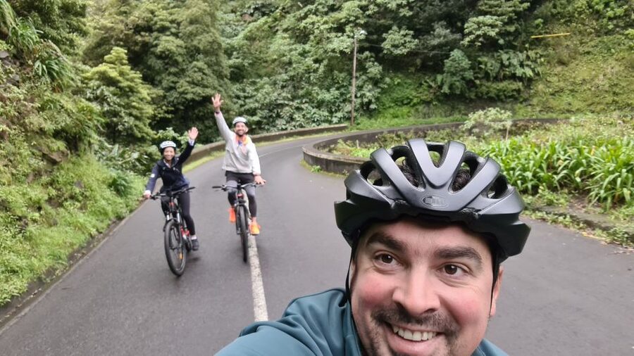 Madeira: Guided E-bike Tour of the North Coast - The ride back through old roads: last viewpoints and getting home smoothly