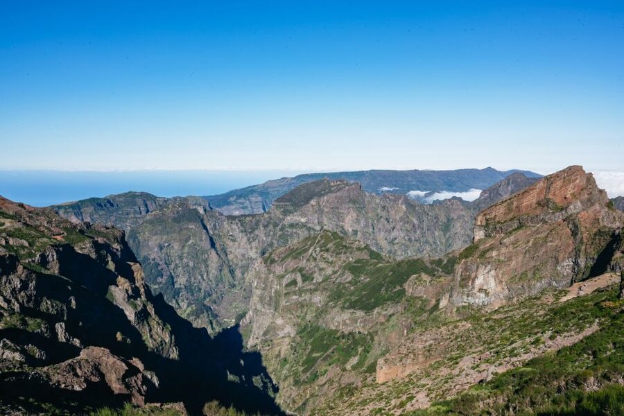 Madeira: Half-Day Pico Areeiro Jeep Tour - Stop 1, Pico do Arieiro at 1,818 m