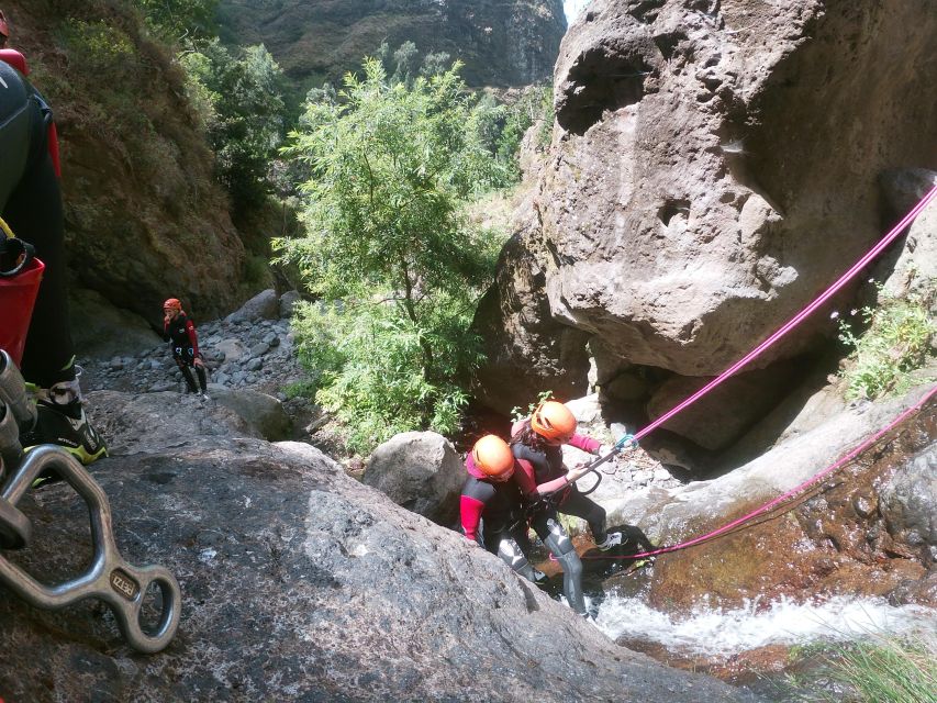 Madeira: Intermediate (Level 2) Canyoning Experience - What you actually do with the gear and your body