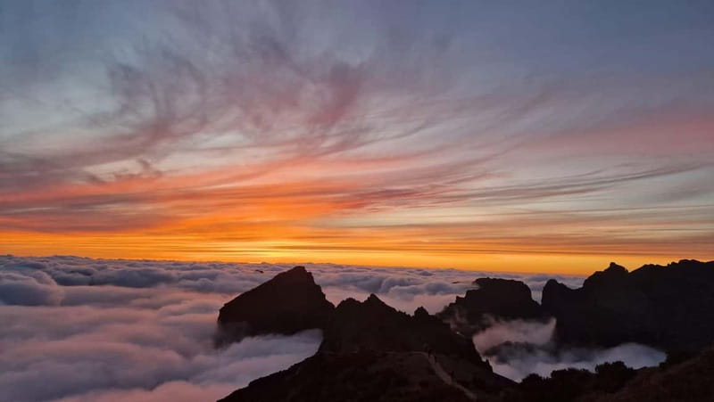 Madeira: Pico Arieiro Sunset with Stairway to Heaven Option - Weather and safety: plan for wind, cold, and possible cloud cover