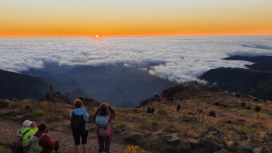 Madeira: Pico do Areeiro Sunrise Tour - Pico do Areeiro at sunrise, where the day’s focus really lands