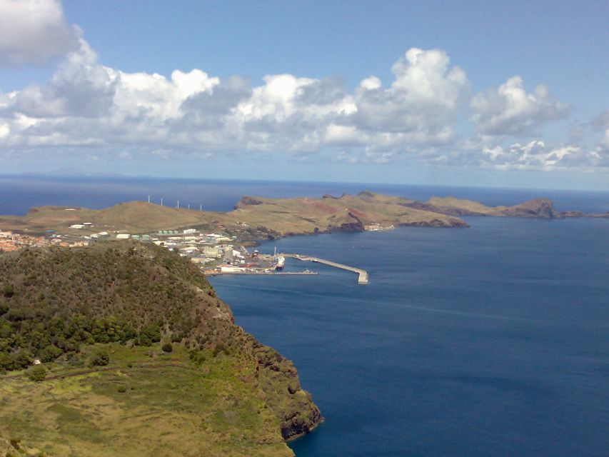 Madeira: Pico do Arieiro & Laurissilva Forest - East tour - Santana’s A-frame houses: why the steep roof is more than a postcard