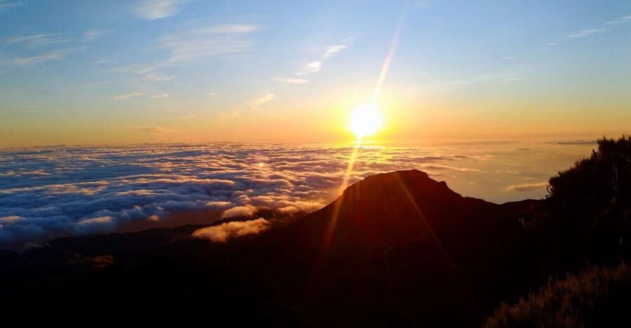 Madeira: Pico Ruivo Guided Sunrise Hike with Hotel Pickup - Key Highlights You’ll Notice First