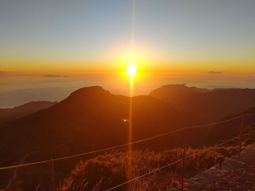 Madeira: Pico Ruivo Guided Sunrise Hike with Hotel Pickup - What to Bring, and What You’ll Pay for at the End