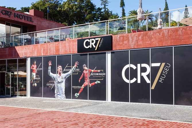 Madeira: Private Cristiano Ronaldo Tour with CR7 Museum - Private Pickup From the Cruise Pier and the Pace of 2.5 to 3 Hours