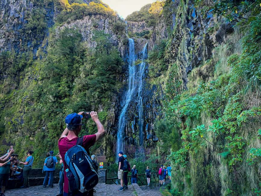 Madeira: Rabaçal Valley and the 25 Fountains Hike - The natural tunnel and the levada lessons on the way back