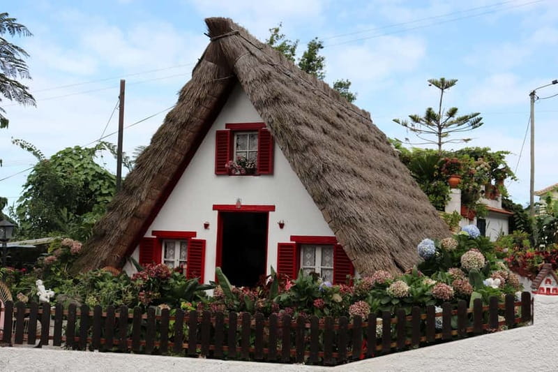 Madeira: Santana Jeep Safari and Referta Levada Walk - Ribeiro Frio To Faial, The Jeep Safari Portion You’ll Remember