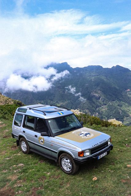 Madeira Wild West 4X4 Tour Safari - Fanal Forest: guided time in a spell of trees
