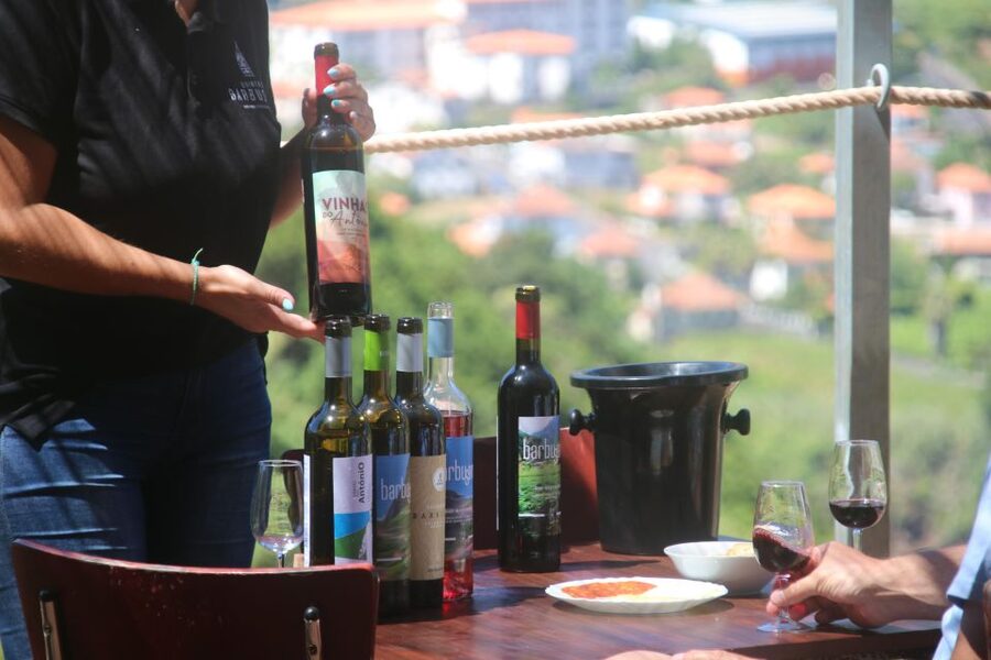 Madeira: Wine & Tapas, Cabo Girão Skywalk 4x4 Jeep Adventure - A 4-hour mix of Cabo Girão heights and Madeira wine
