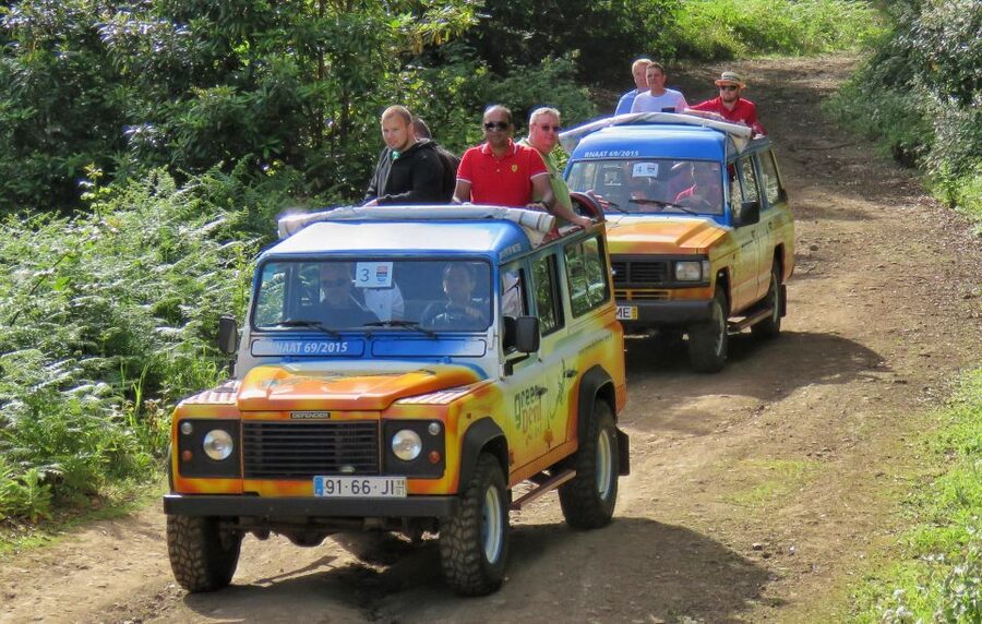 Madeira: Wine & Tapas, Cabo Girão Skywalk 4x4 Jeep Adventure - Off-road adventure: the fun part, with a few real-world cautions