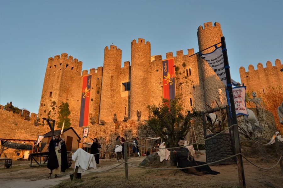 Óbidos: Medieval Tales & Secrets Spots Guided Walking Tour - Church and Art Stops: Josefa de Óbidos and Nicolau de Chanterene