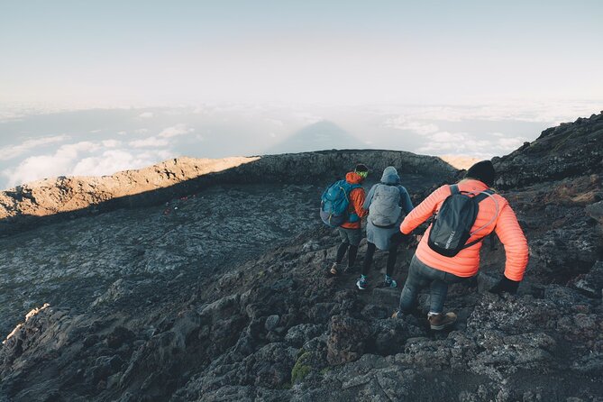 Pico Mountain: Climb the Highest Point of Portugal 2351m - The Return Descent: Where “Easy” Can Fool You