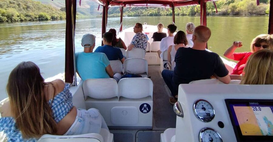 Pinhão: Douro River 50-min Boat Trip with Port Wine - Pinhão’s Douro Boat Trip: Why 50 Minutes Works
