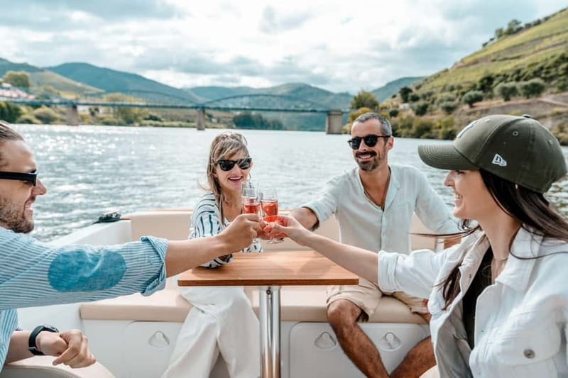 Pinhão: Douro River Solar Boat Tour with Wine Tasting - Pinhão Dock Start: Getting There Without Stress