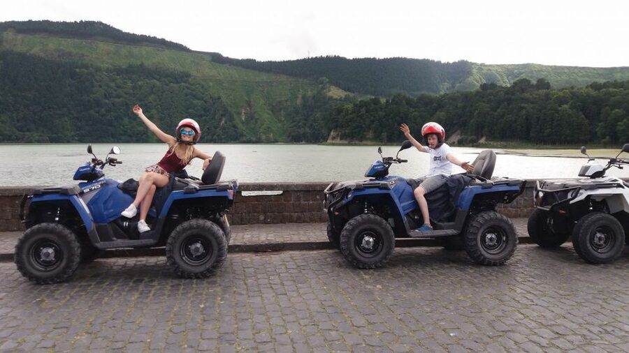 Ponta Delgada: Sete Cidades Guided Buggy, Quad, or Jeep Tour - Pickup, safety briefing, and the 500 euro vehicle deposit (what to expect)