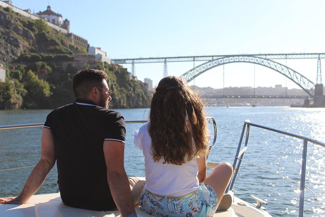 Port : 6 Bridges Private Yacht Cruise with Local Wine & Snacks - Dom Luís I Bridge and the Ribeira do Porto photo moment