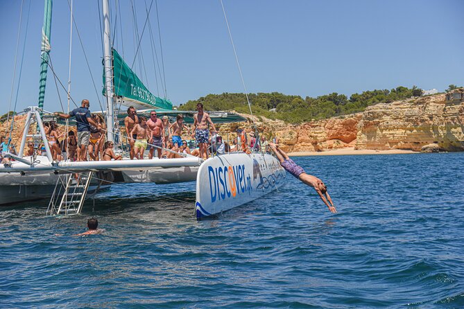 Portimao: Benagil Caves & Coastline - Catamaran - Benagil Cave, Portimão style: what you will actually see