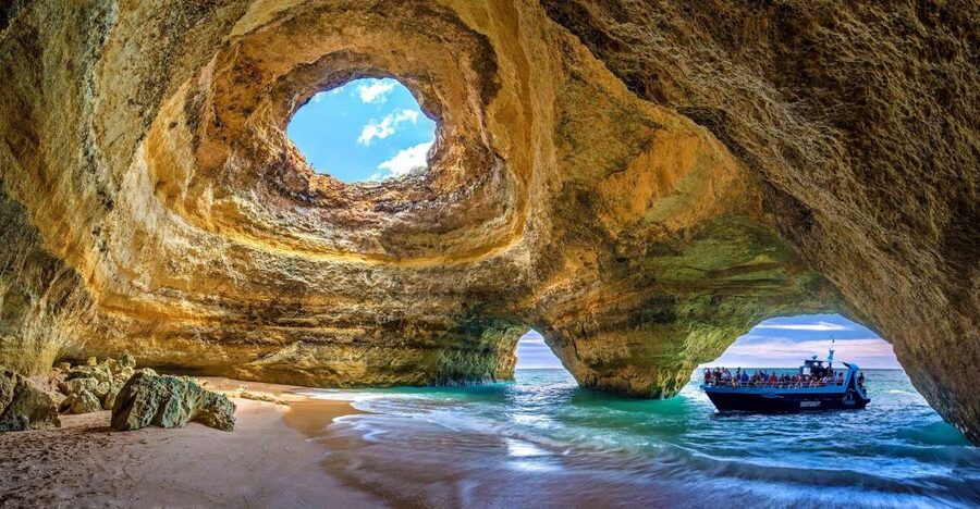 Portimão: Benagil Caves & Dolphins Watching with Biologist - Should you book this Benagil caves and dolphins tour?