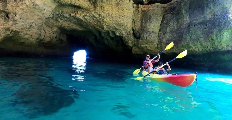 Portimão: Kayak Tour of Benagil Caves - Outbound cruise: where the real coastline context starts