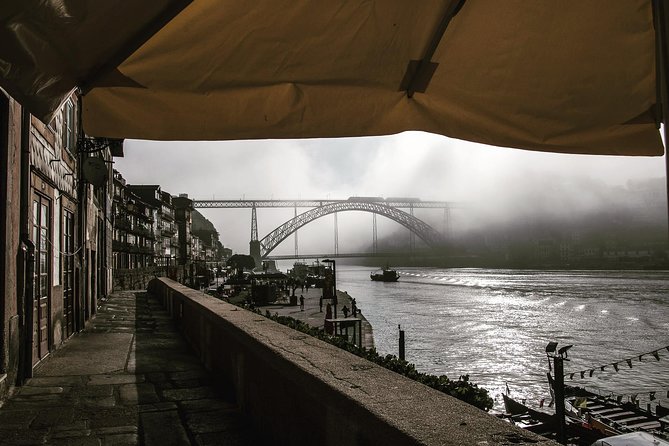Porto 1/2 Day Walking Photo Tour & Portraits - Dom Luís I Bridge: Views for Couples and Solo Travelers