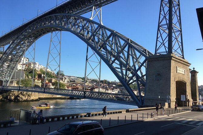 Porto: 2-Hour City Highlights Segway Tour - Guided Experience - Dom Luís I bridge: the Douro view plus the engineering story