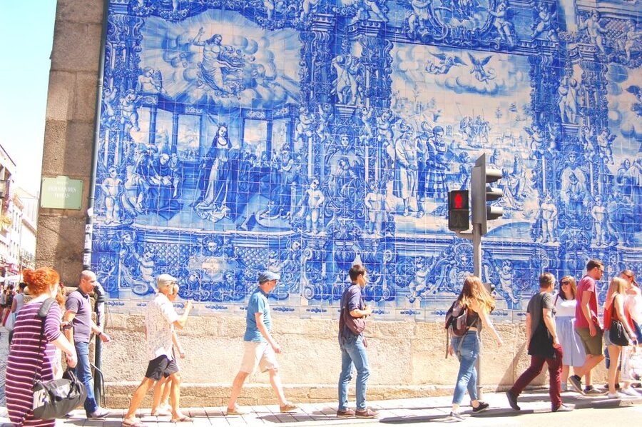 Porto: 3-Hour Food Tour - Guides make or break it, and this one gets strong names