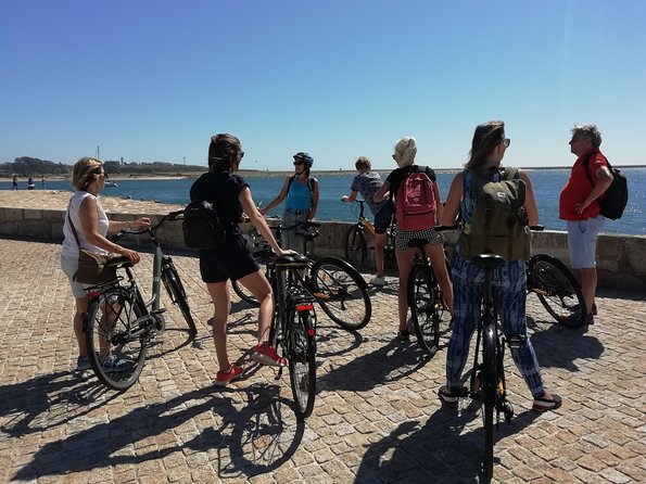 Porto: 3-Hour Old Town & Riverside Bike Tour - Guided Experience - Forts, King John IV, and City Park’s Atlantic edge