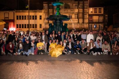 4 Bar Pub Crawl, 7 Drinks, & Skip-the-Line Club Entry