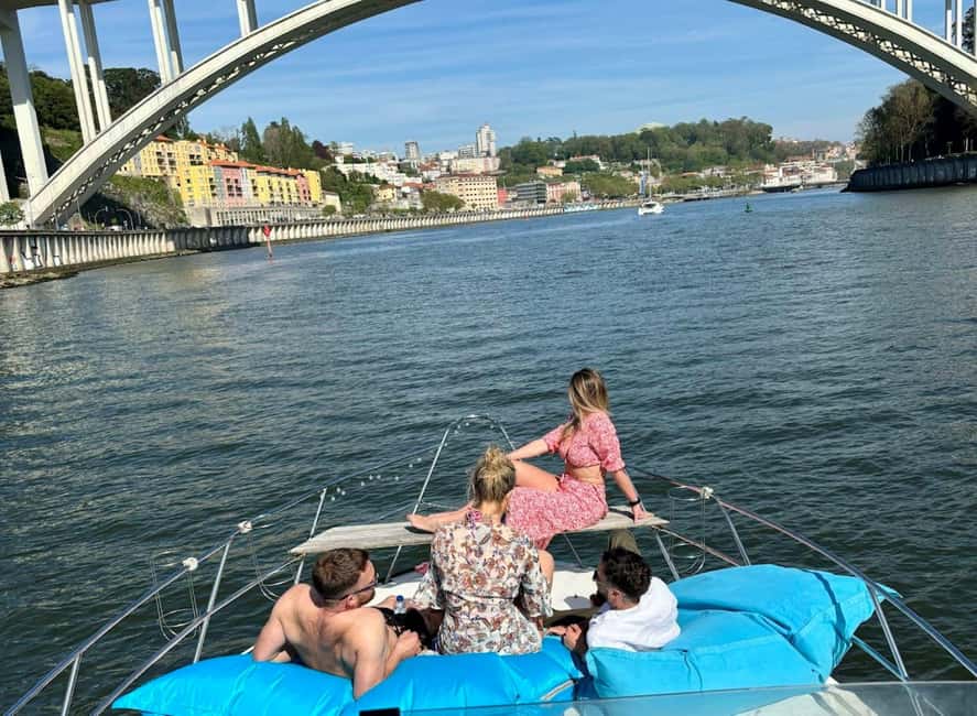 Porto: 6 Bridges Cruise, Welcome Drink & Sunset Option - Key Things to Love About the 6 Bridges Cruise