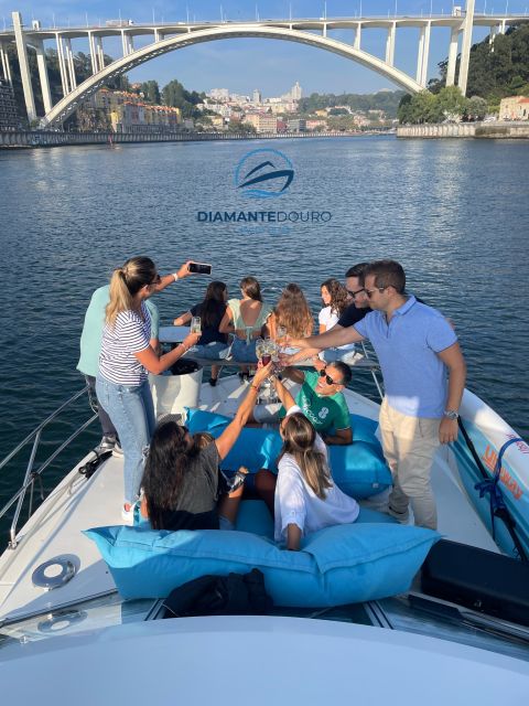 Porto: 6 Bridges Cruise, Welcome Drink & Sunset Option - Who Should Book This, and Who Might Skip It