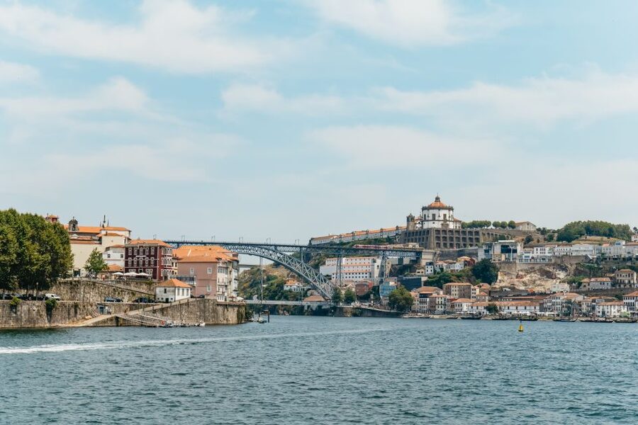 Porto: 6 Bridges Douro River Cruise - Where to Sit for the Best Views Under and Around the Bridges