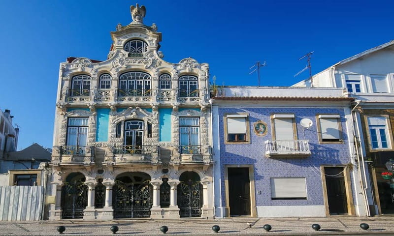 Porto: Aveiro, Cruise, Costa Nova & Capela da Pedra Full Day - FAQ