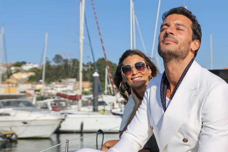Porto: Best Charming Sailboat Cruise Sunset - Crew and service: why the small details get remembered