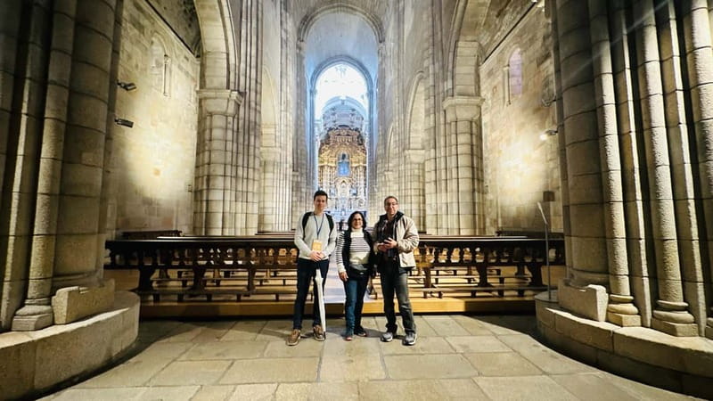 Porto Cathedral Guided Tour with Entrance Tickets - Practical rules and small tips: make it easier on yourself