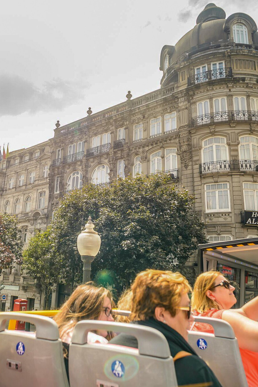 Porto: City Sightseeing Hop-On Hop-Off Bus Tour - Quick hits before you board