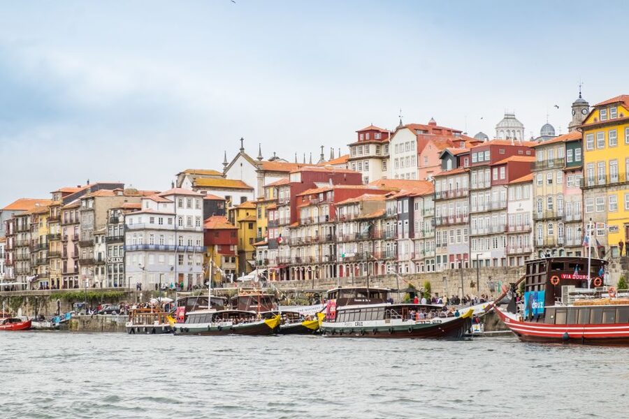 Porto: City Train Tour, River Cruise & Wine Cellar - The Magic Train, the wine cellar, and the Douro, why this combo works
